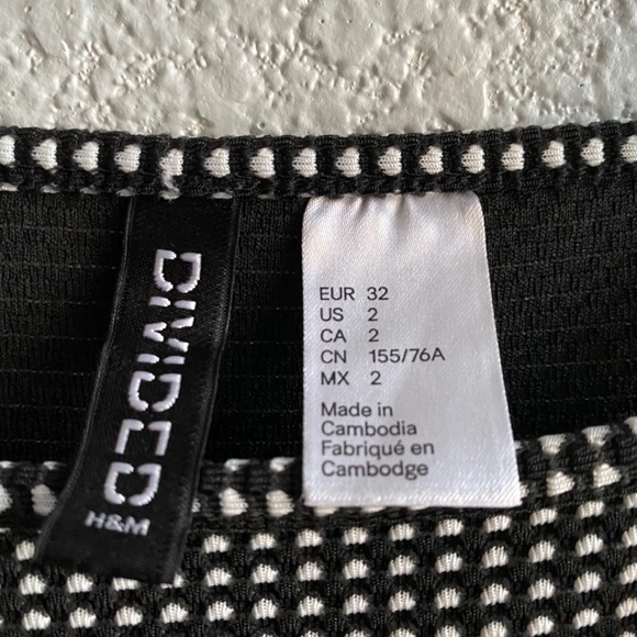 H&M Black And White Dot Tank Top Flowy Dress - Picture 2 of 3